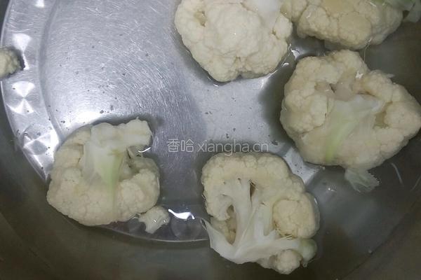 干锅菜花的做法图解1
