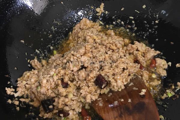 云南小锅米线的做法图解3