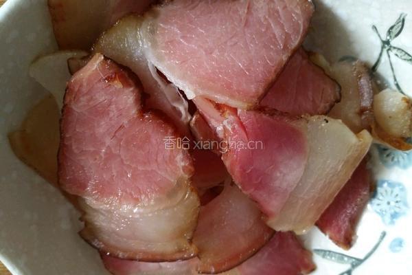 腊肉炒芸豆的做法图解2