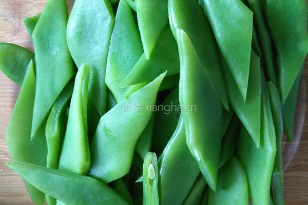 腊肉炒芸豆的做法图解5
