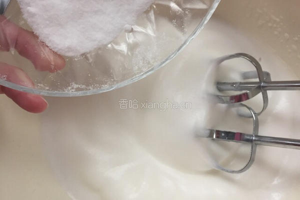 超级松软百搭的戚风蛋糕的做法图解8