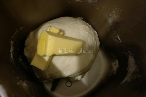 超软牛奶面包卷的做法图解4