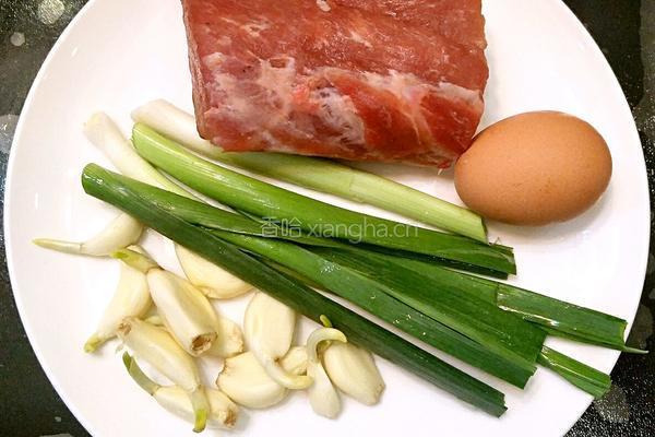 鲁菜大师蒋家常菜糖醋里脊的做法图解1