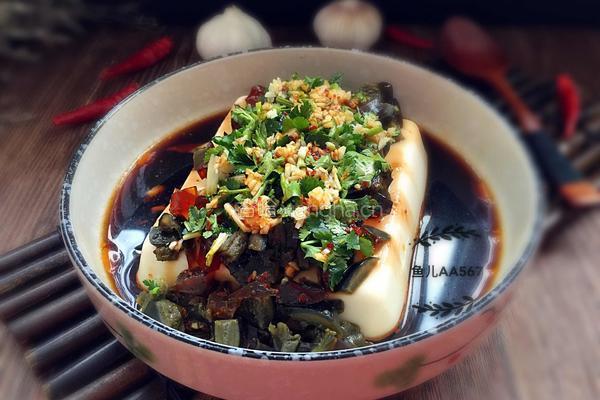 皮蛋拌豆腐的做法图解13
