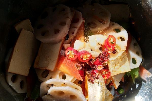 熏干拌莲藕的做法图解6