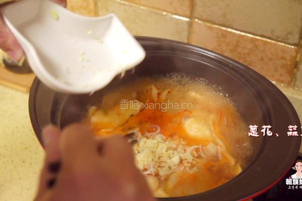 辣白菜面片汤的做法图解14