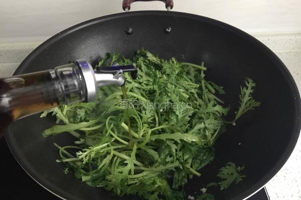 蒜蓉茼蒿的做法图解4