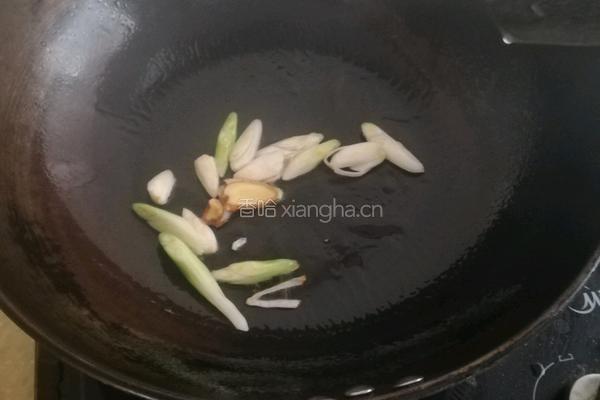 黄腊丁平菇豆腐汤的做法图解5