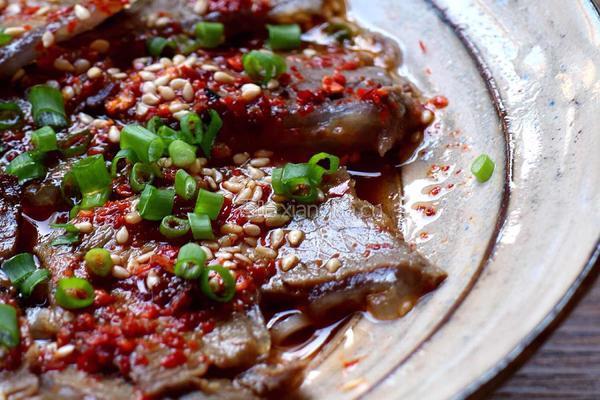 油泼辣子牛肉面的做法图解12