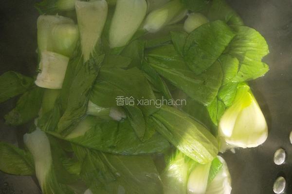 香菇扒油菜的做法图解2