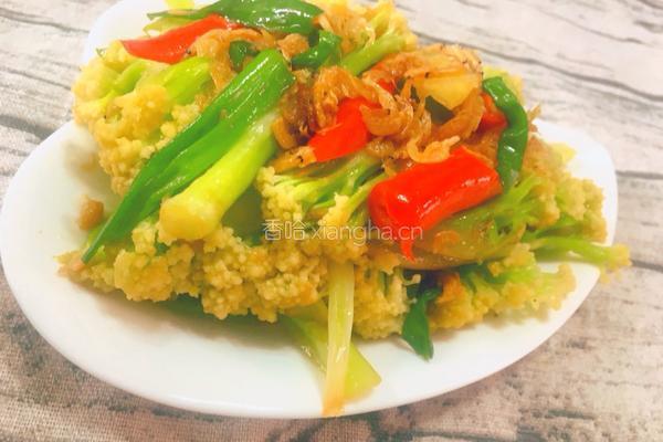 虾皮炒花菜的做法图解1