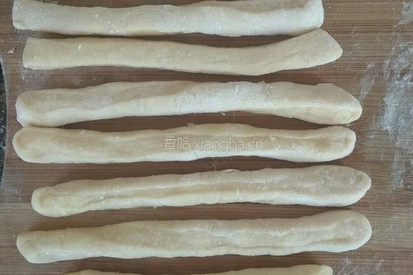 香脆芝麻条的做法图解9