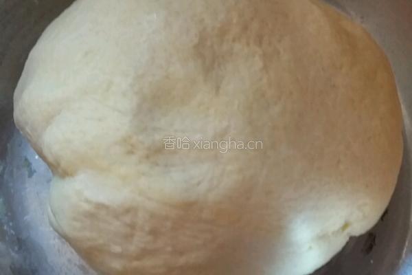 两发面葡萄干饽饽的做法图解1