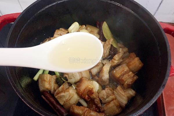 红烧肉炖土豆的做法图解14
