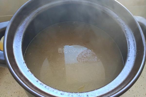 山药红枣鸽子汤的做法图解7