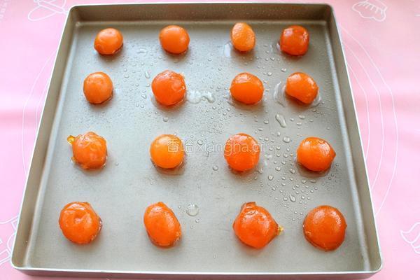 蛋黄酥的做法图解4