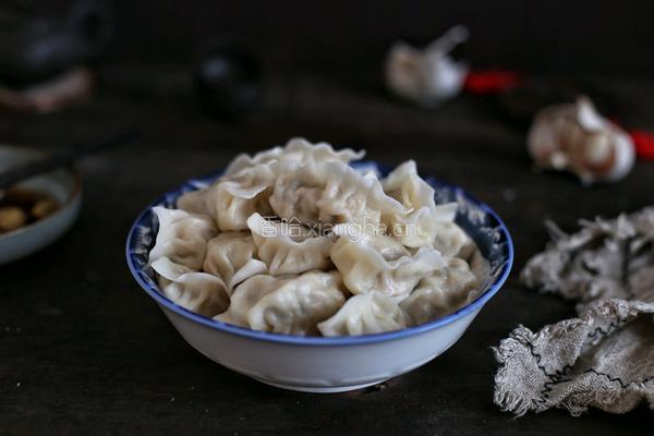 猪肉酸菜水饺的做法图解14