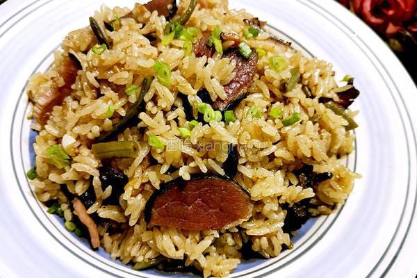 酸豆角腊肉焖饭的做法图解14