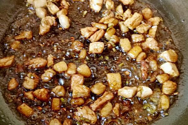 香菇肉丁焖饭的做法图解5