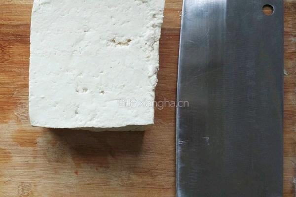 可乐豆腐的做法图解1