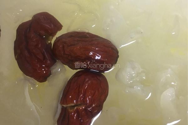木瓜银耳汤的做法图解7