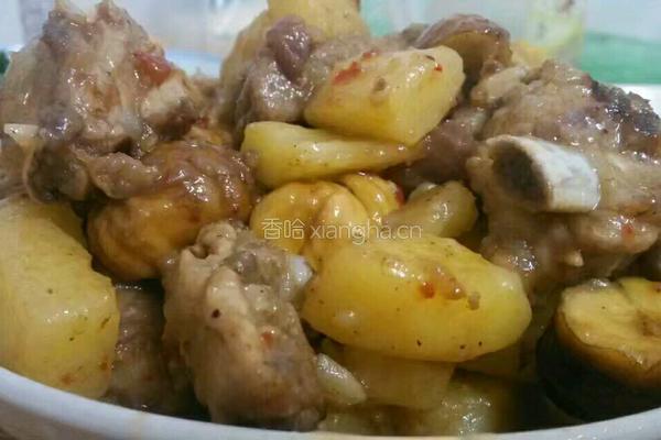 土豆闷排骨