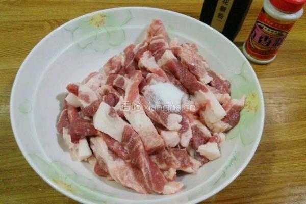 炸酥肉的做法图解4