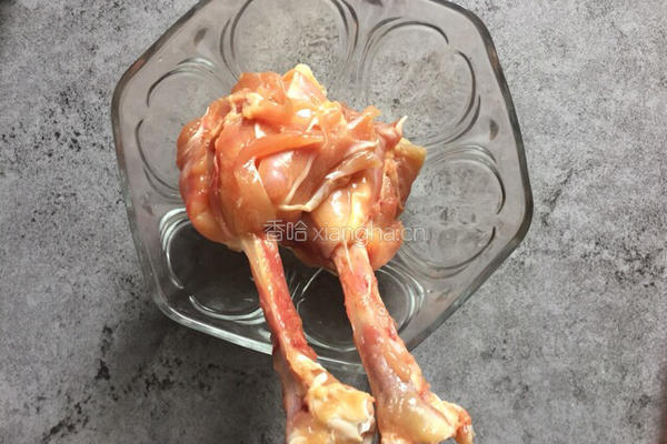 大口吃肉之海贼王路飞同款鸡腿的做法图解1