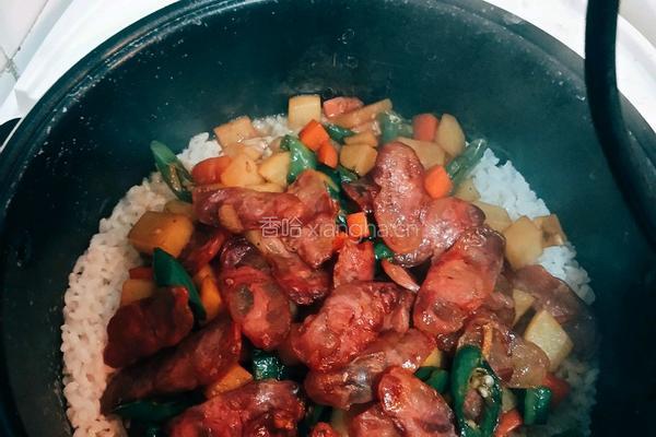 懒人腊肠土豆胡萝卜闷饭的做法图解5