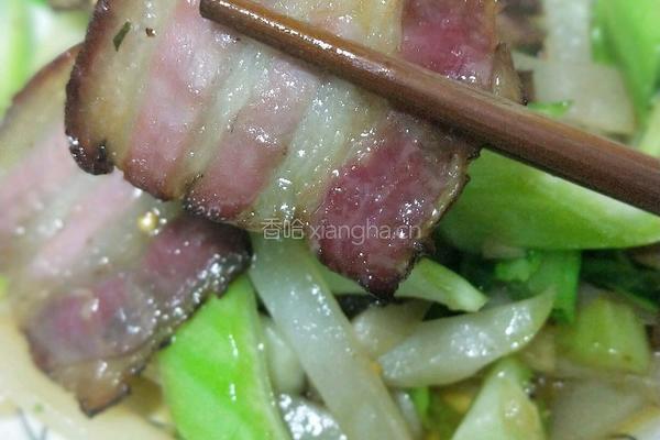 农家腊肉炒棒菜