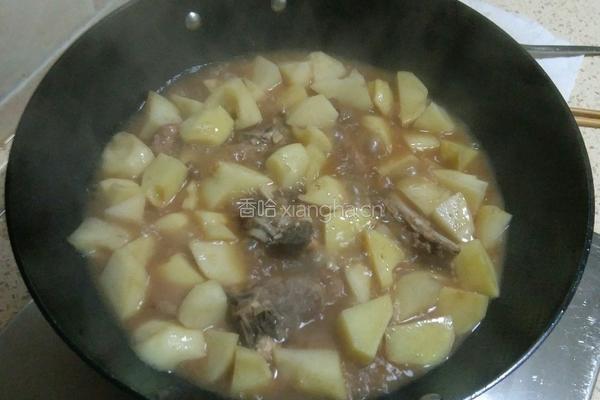 猪肉烩酸菜的做法图解8