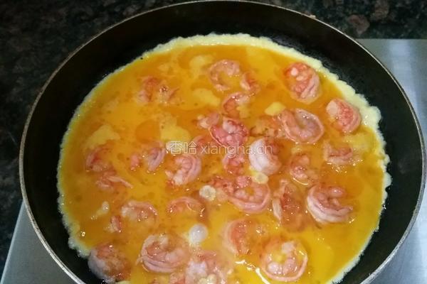 滑蛋虾仁饭的做法图解7