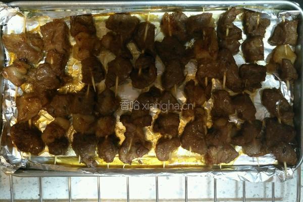 烤牙签羊肉串的做法图解5