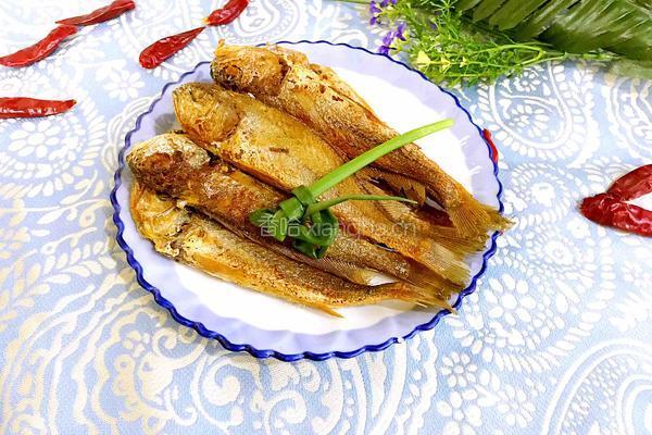 干煎小黄鱼的做法图解1
