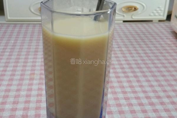 三分钟搞定港式奶茶的做法图解4