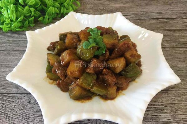 牛肉炖萝卜