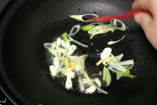 三鲜烧烤麸的做法图解7