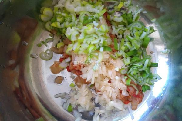 朝鲜族泡菜饼的做法图解1
