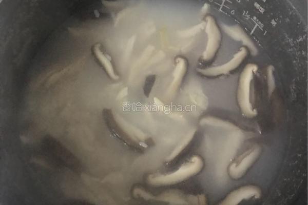 香菇鸡丝粥的做法图解6