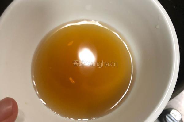 每日工作餐荤素搭配之（红烧肉+清炒莴笋）的做法图解5