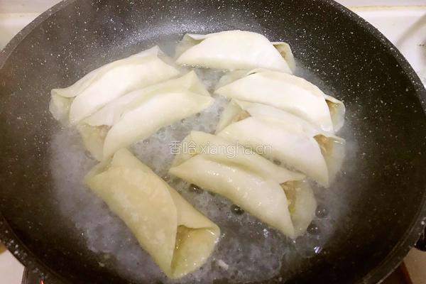 家庭版锅贴的做法图解11