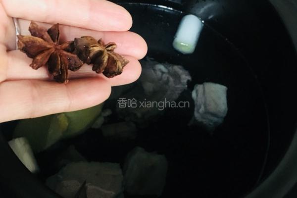 白萝卜羊排汤的做法图解12