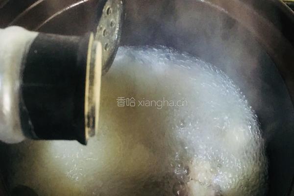 白萝卜羊排汤的做法图解24