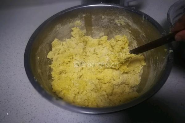 梅干菜肉馅黄甄糕的做法图解6