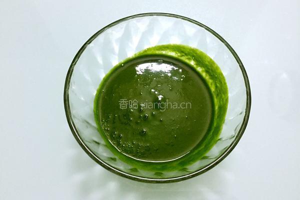 菠菜戚风蛋糕的做法图解1