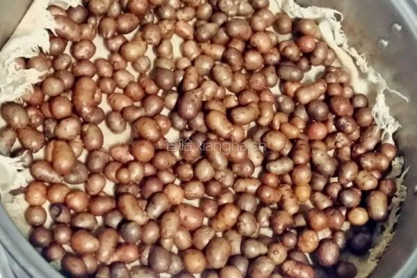 糖霜山药豆的做法图解1