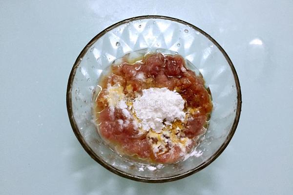 榨菜肉丝的做法图解2