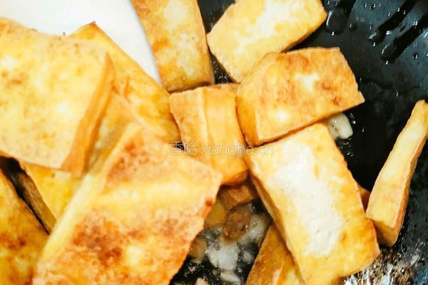香煎红烧豆腐的做法图解3