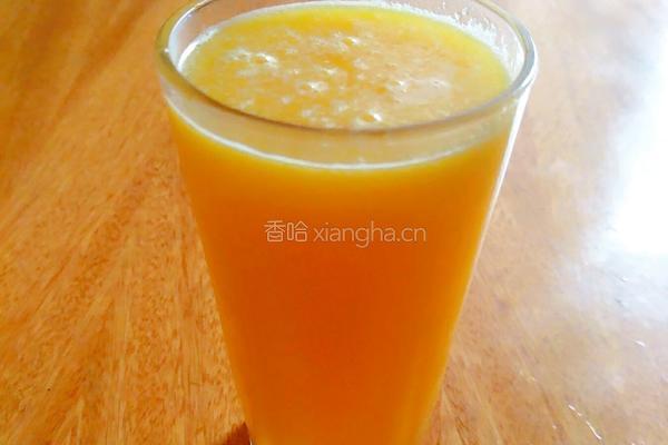 鲜橙胡萝卜汁的做法图解3
