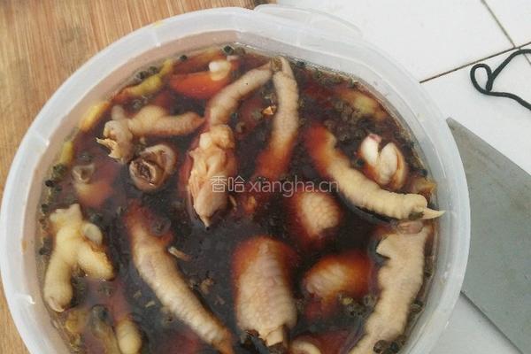 泡椒鸡爪的做法图解4